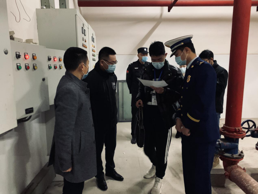 营山县多部门联合检查组深入南充市身心医院开展疫情防控期间安全检查